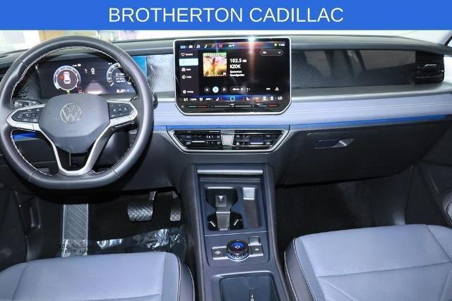 Used 2026 Volkswagen Tiguan SE AWD/4WD image 28