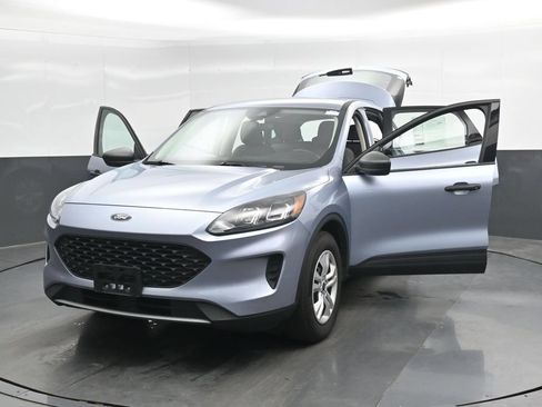 Used 2022 Ford Escape S AWD/4WD image 47