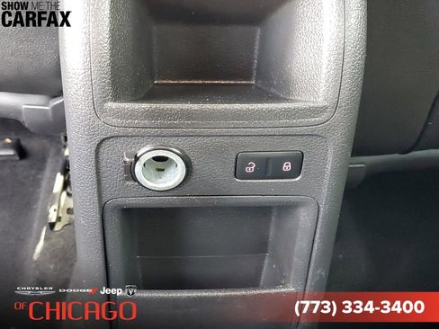 Used 2013 Volkswagen Jetta GLI Autobahn FWD image 10