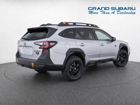 Used 2024 Subaru Outback Wilderness AWD/4WD image 3