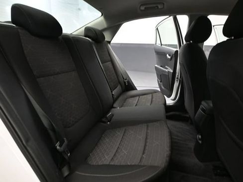 Used 2018 Kia Rio S FWD image 38