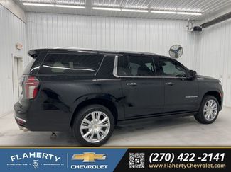 Used 2024 Chevrolet Suburban High Country video 2