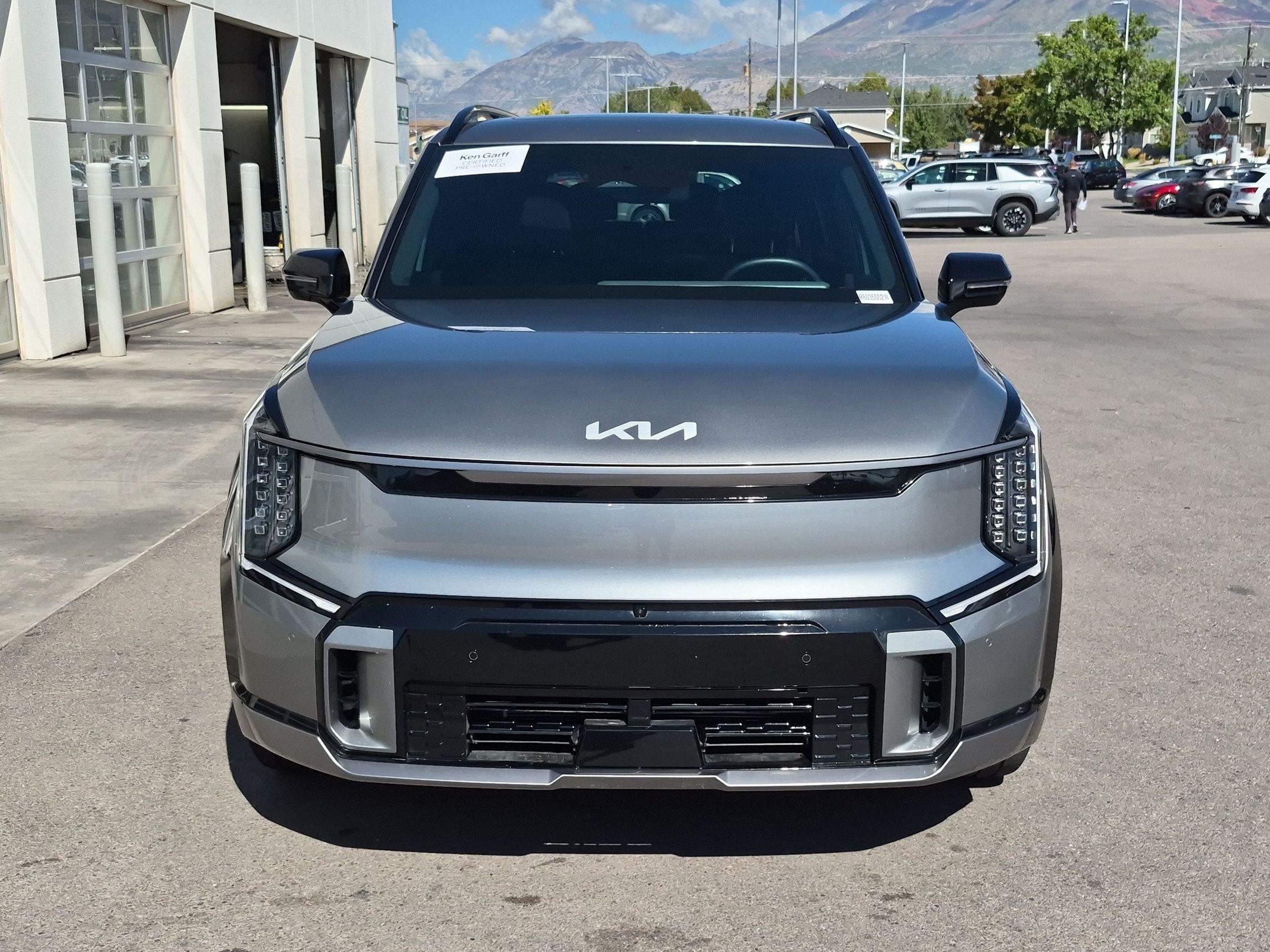 Used 2024 Kia EV9 GT-Line AWD/4WD image 12