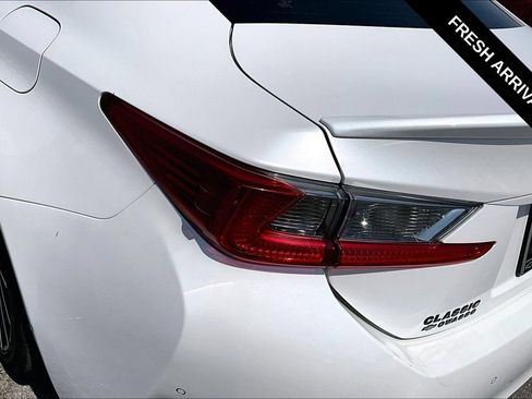 Used 2015 Lexus RC 350 w/ Luxury Package RWD image 21