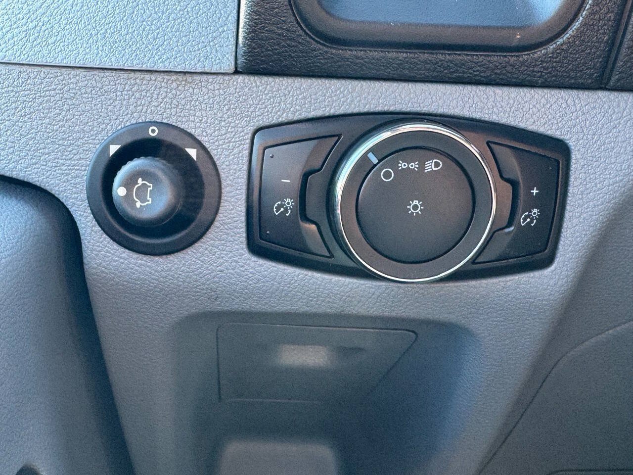 Used 2018 Ford Transit 350 XL RWD image 20
