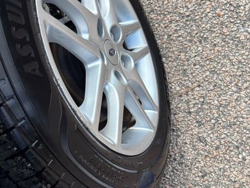 Used 2012 Ford Fusion S image 40