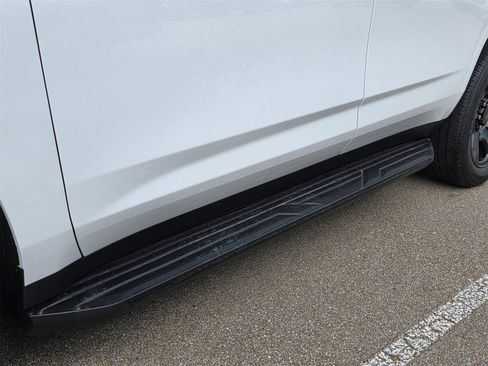 New 2026 Chevrolet Tahoe 2WD image 18