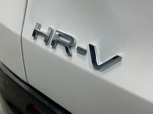 New 2026 Honda HR-V EX-L image 6