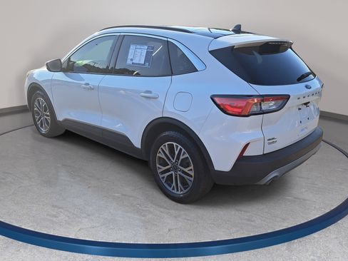 Used 2022 Ford Escape SEL w/ Technology Package FWD image 7