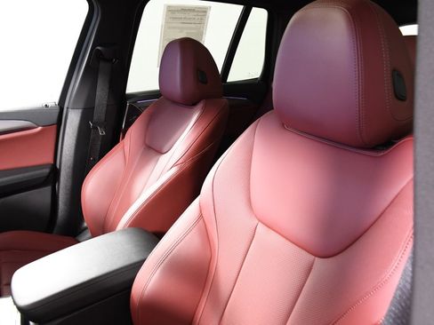 Used 2024 BMW X3 M40i image 14