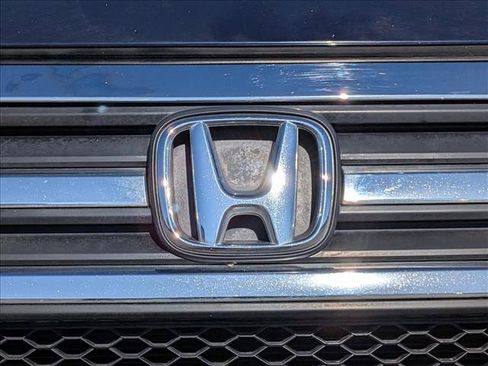 Used 2017 Honda Pilot EX image 23