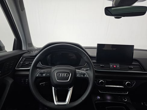 Used 2024 Audi Q5 2.0T Premium Plus w/ Premium Plus Package image 8