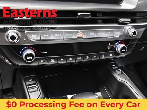 Used 2025 Kia Telluride S AWD/4WD image 19