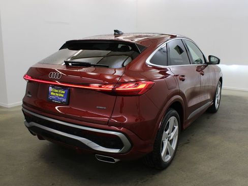 New 2025 Audi Q5 Prestige image 5