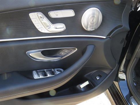 Certified 2022 Mercedes-Benz E 350 4MATIC Sedan image 9