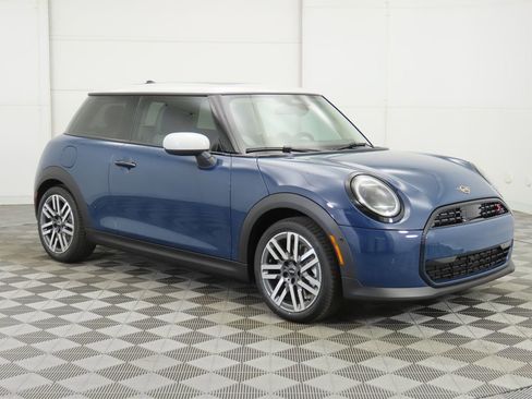 New 2026 MINI Cooper S image 3