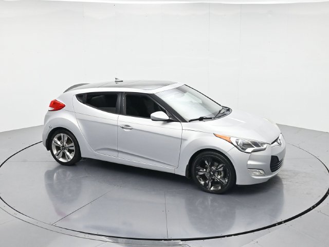Used 2017 Hyundai Veloster Value Edition FWD image 45