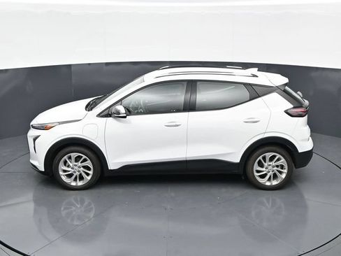 Used 2023 Chevrolet Bolt EUV LT w/ Driver Confidence Package FWD image 31