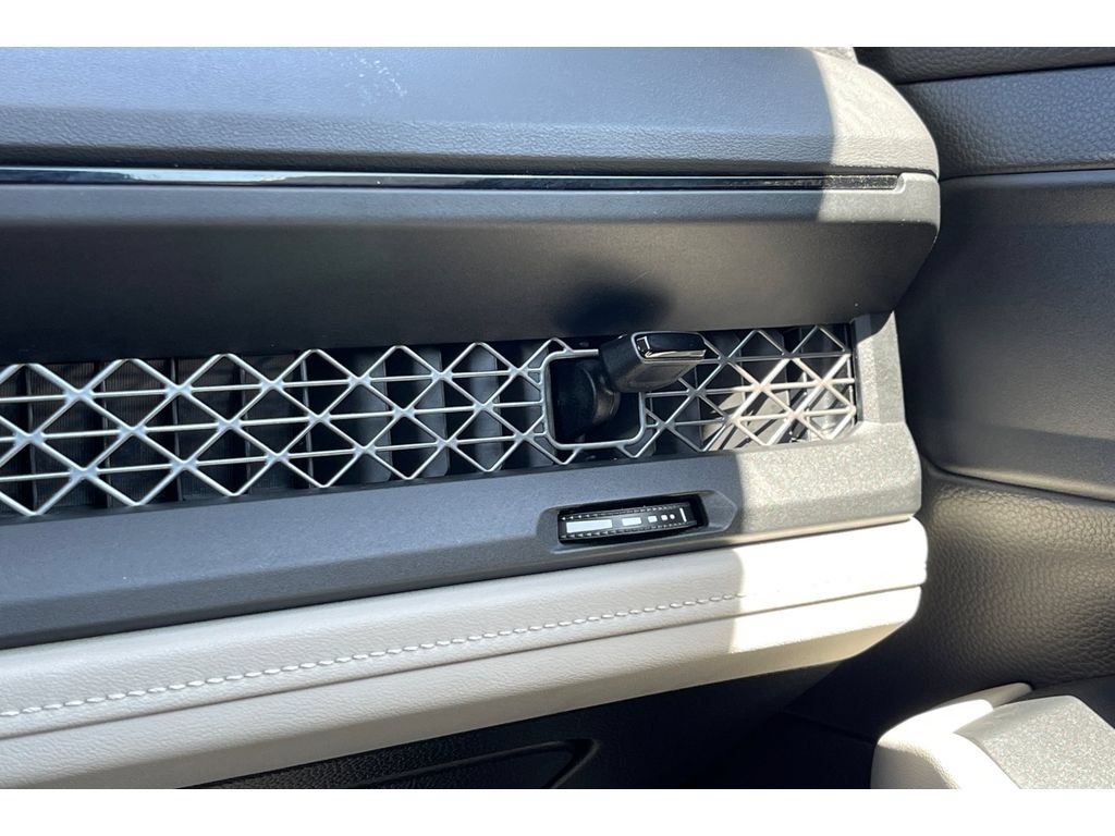 Used 2024 Honda Accord LX image 28