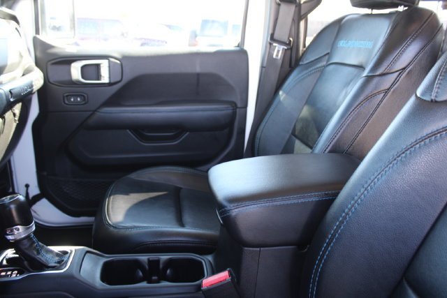 Used 2022 Jeep Wrangler Unlimited Rubicon 4xe AWD/4WD image 37