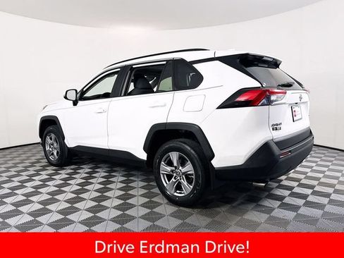 Used 2025 Toyota RAV4 XLE w/ Convenience Package FWD image 21