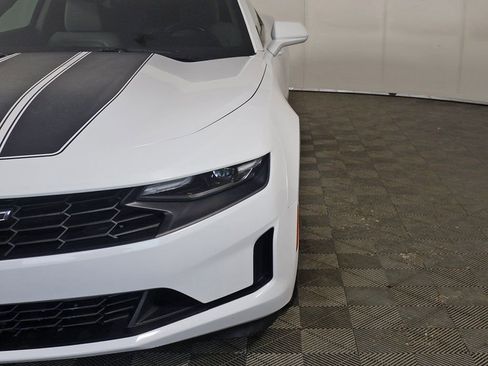 Used 2022 Chevrolet Camaro LT image 15
