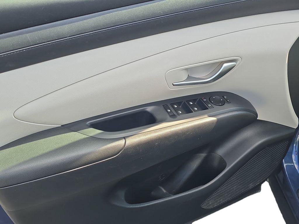 Used 2025 Hyundai Tucson SEL AWD/4WD image 8