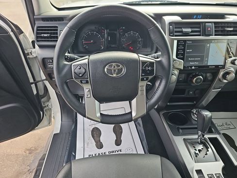 Used 2021 Toyota 4Runner SR5 Premium image 19