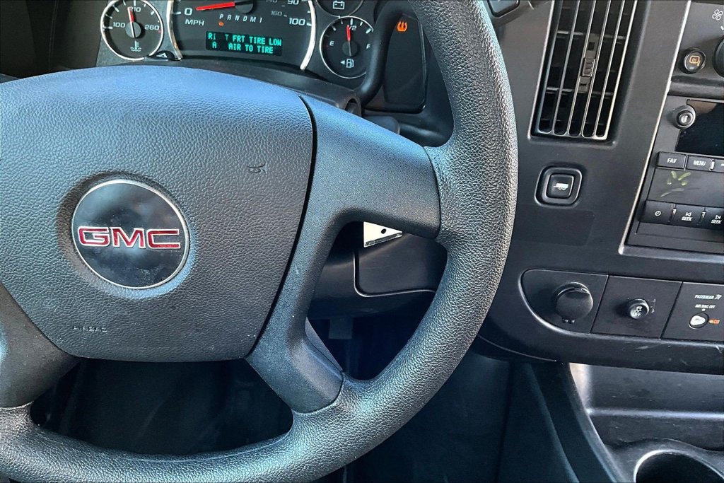 Used 2025 GMC Savana 2500 w/ Driver Convenience Package RWD image 12