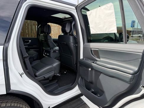 New 2026 Ford Expedition Platinum w/ Stealth Appearance Package image 12