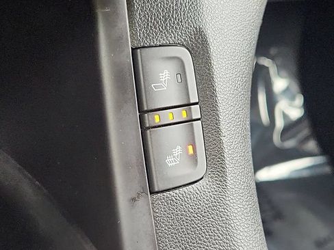 Used 2019 GMC Acadia SLT AWD/4WD image 25