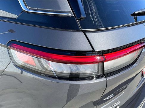 New 2026 Jeep Grand Cherokee Laredo X AWD/4WD image 25
