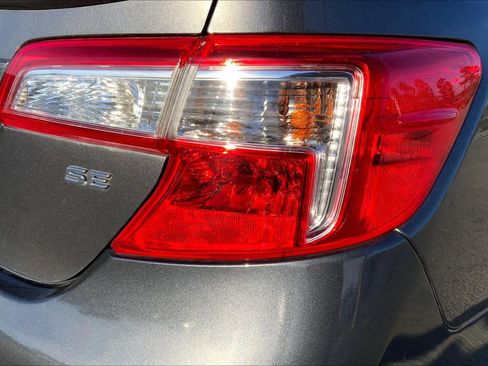 Used 2013 Toyota Camry SE image 29