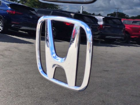 Certified 2023 Honda Ridgeline Sport image 13