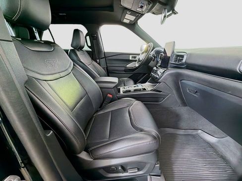 Used 2023 Ford Explorer ST w/ Equipment Group 401A image 27