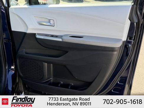 Certified 2026 Toyota Sienna XLE FWD image 16