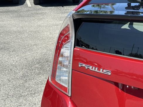 Used 2014 Toyota Prius Three FWD image 41