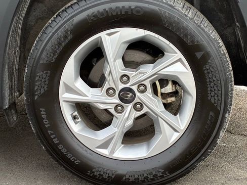 Used 2023 Hyundai Tucson SE image 49