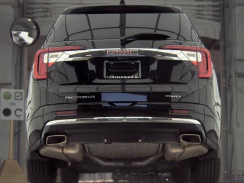 Used 2021 GMC Acadia Denali w/ Denali Ultimate Package AWD/4WD image 4