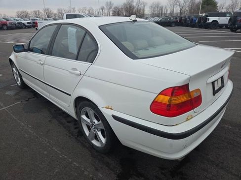 Used 2004 BMW 330xi Sedan image 9