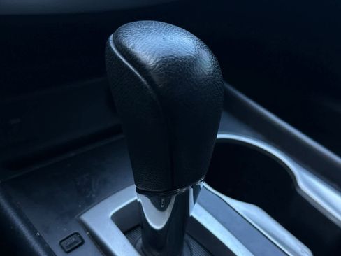 Used 2017 Nissan Altima 2.5 SR image 22