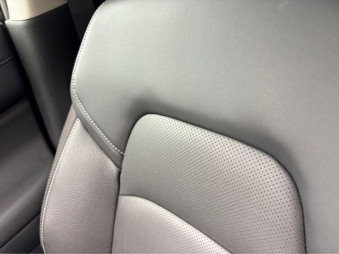 New 2026 Nissan Pathfinder SL FWD image 5
