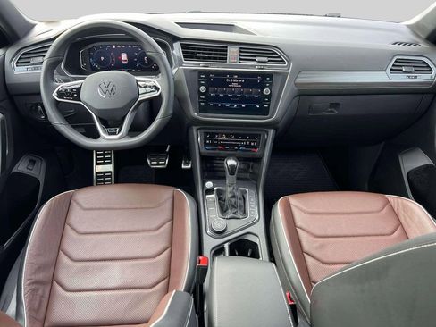 Used 2024 Volkswagen Tiguan SEL R-Line image 13