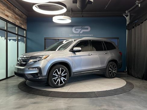 Used 2019 Honda Pilot Touring image 7