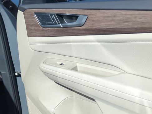 New 2026 Volkswagen Atlas SEL Premium R-Line image 16