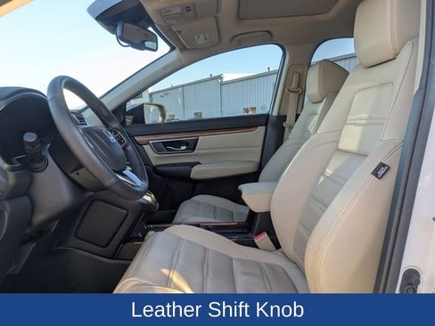 Used 2021 Honda CR-V Touring image 14