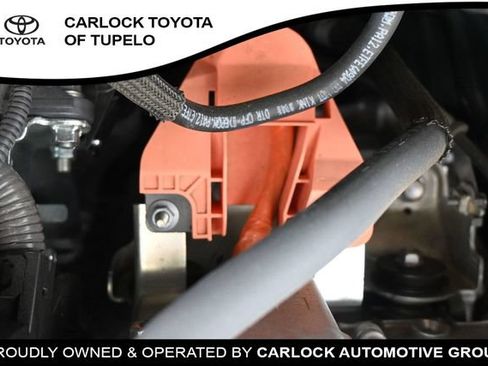 Used 2025 Toyota Camry SE w/ Convenience Package FWD image 39