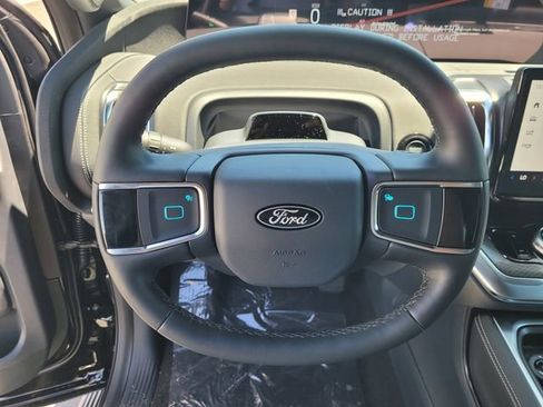 New 2026 Ford Expedition Platinum AWD/4WD image 9