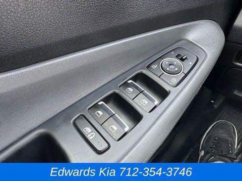 Used 2022 Hyundai Santa Fe SEL image 27