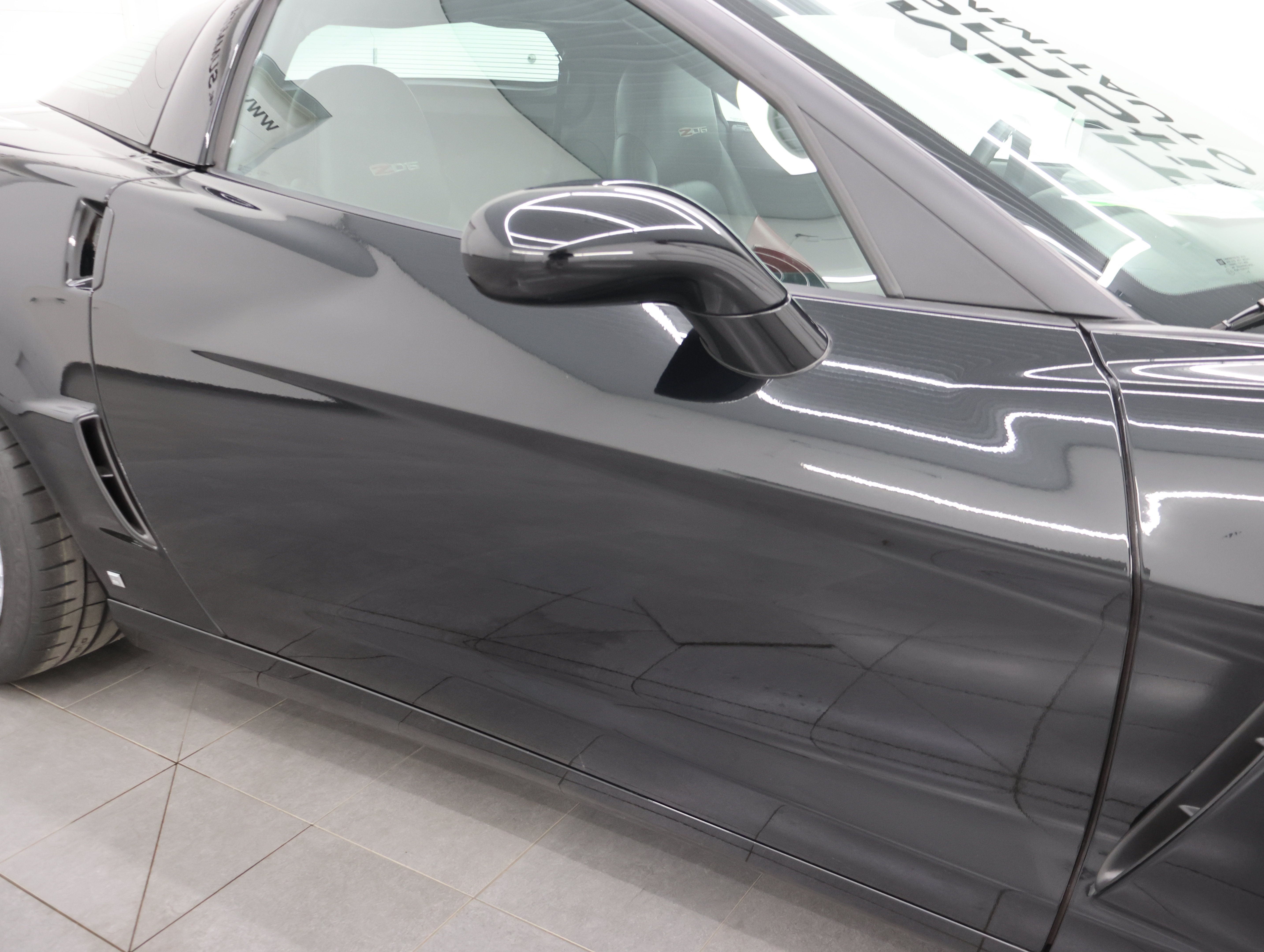 Used 2007 Chevrolet Corvette Z06 w/ Preferred Equipment Group RWD image 21